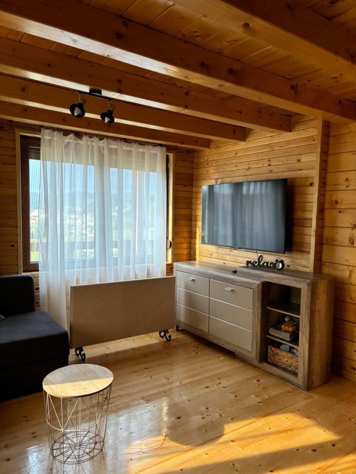 Brvnara Holiday home *